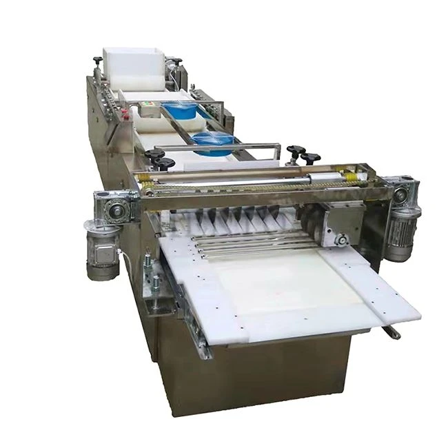 Candied fruit cutting machine